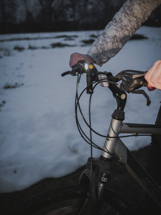 Armytek Wizard C2 Magnet USB (теплый свет)