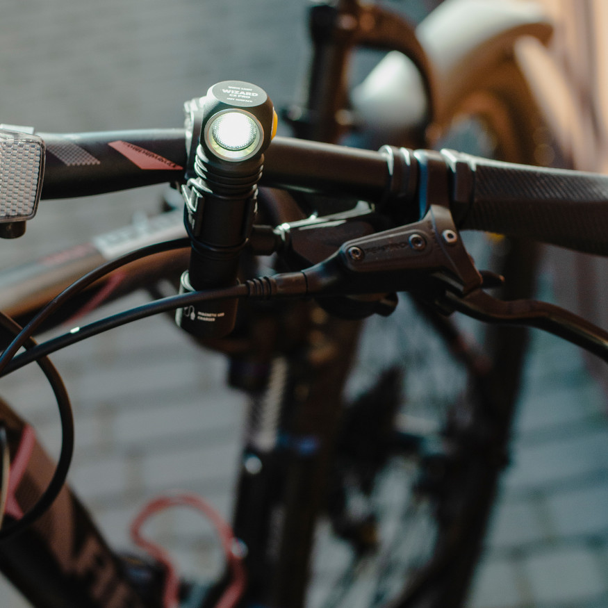 Armytek Wizard C2 Pro Magnet USB