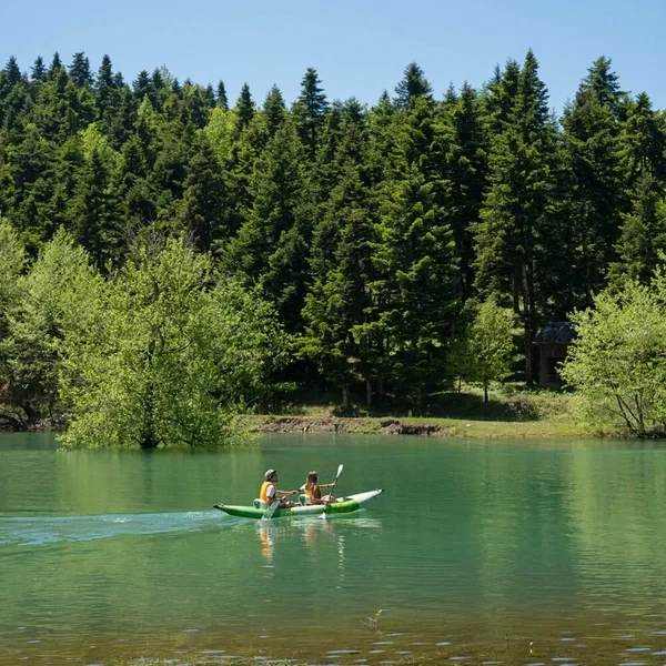 Каяк надувной двухместный с веслами Aqua Marina Betta-412, 412x80см